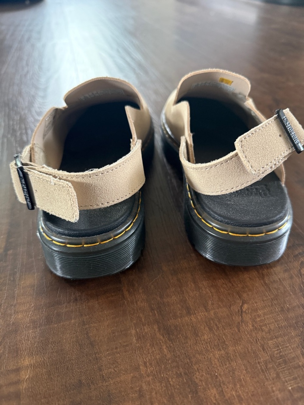 Women’s Doc Marten Carlson Suede Mule - Picture 3 of 3